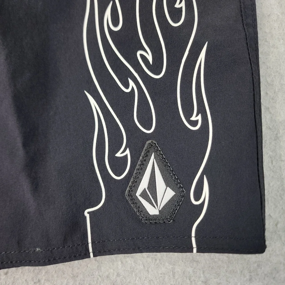 Volcom‎ About Time Liberators Boardshorts Mens 40 Black Teflon EcoElite Stretch